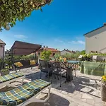 Apartman Loredana *