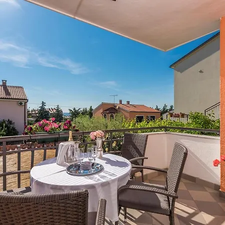 Apartament Loredana *